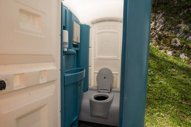 Affordable portable toilet rental in Vevay, IN